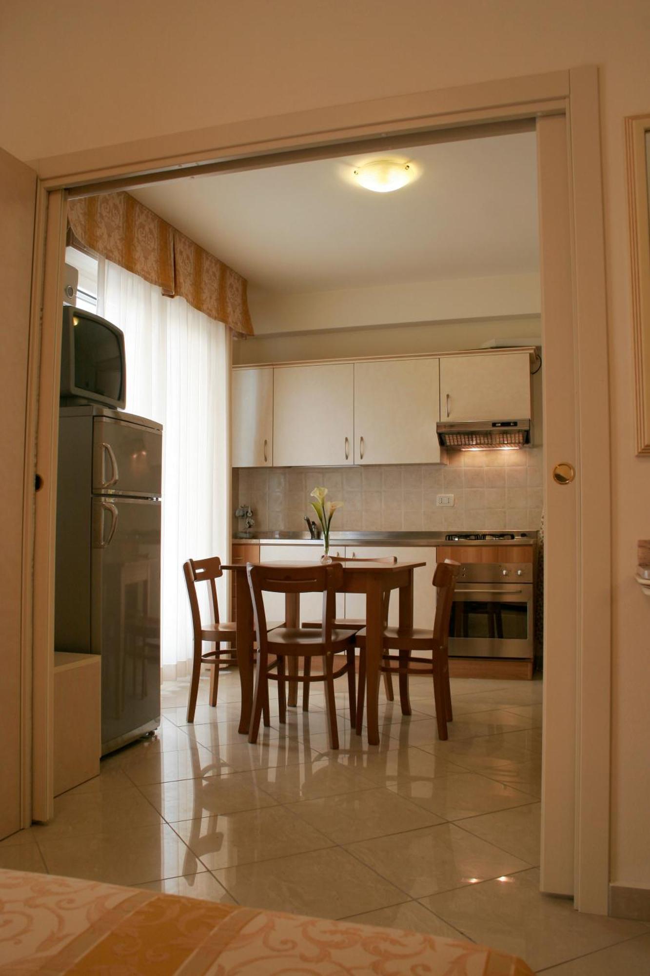 Residence Olimpo Rimini Eksteriør bilde